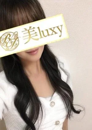 叶もえ